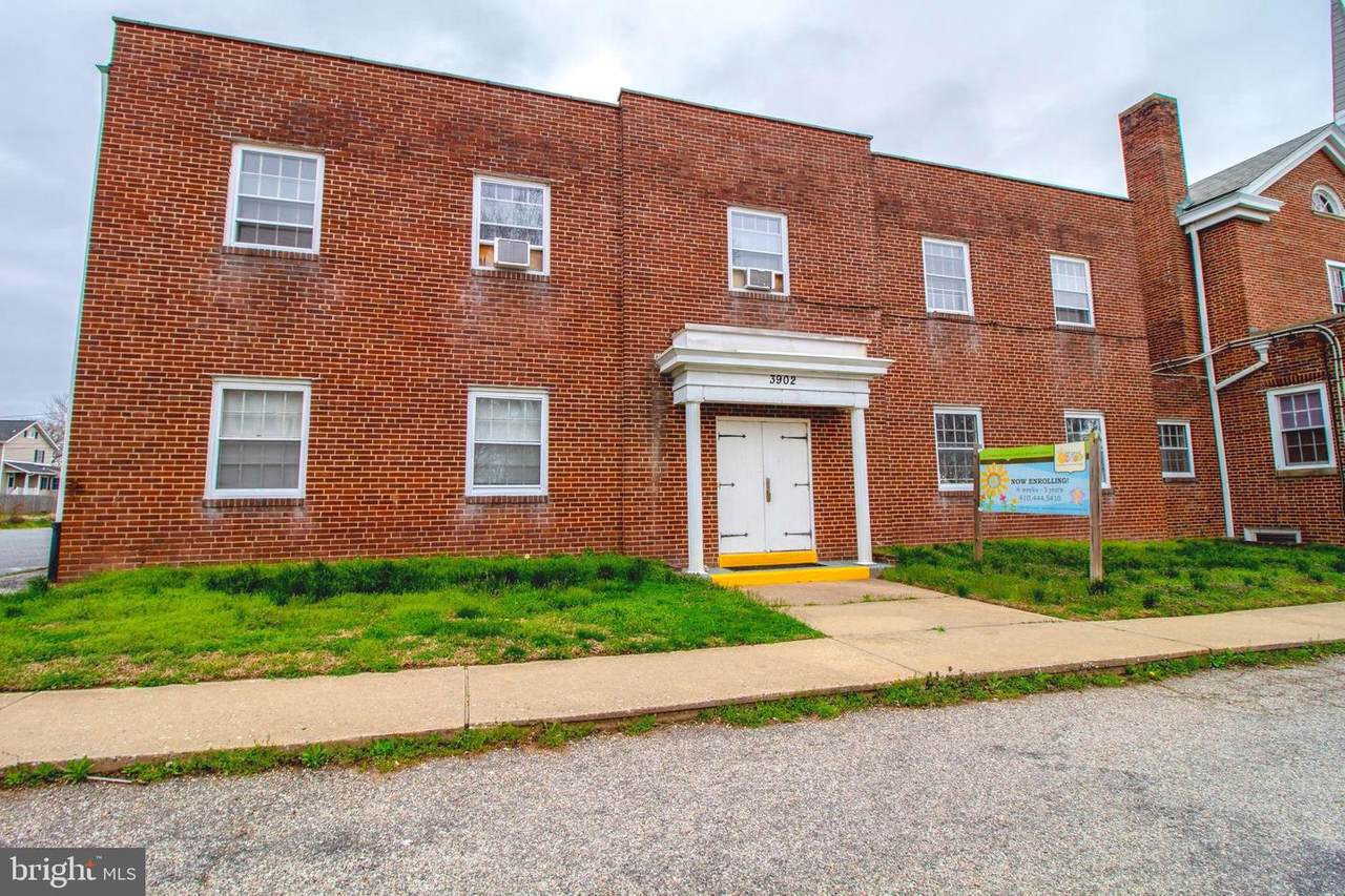 3902 Overlea Ave - Photo 1