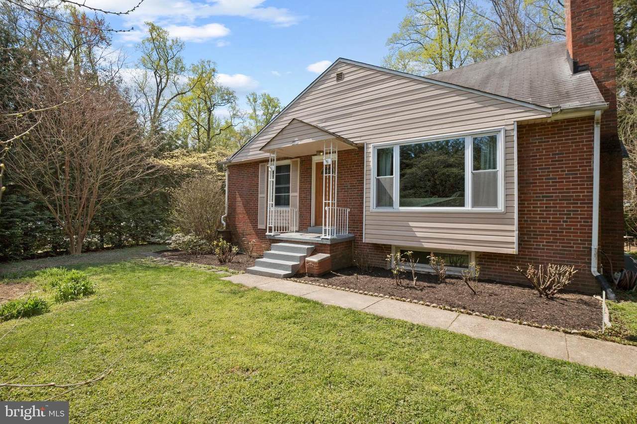 3700 Lorcom Lane - Photo 1