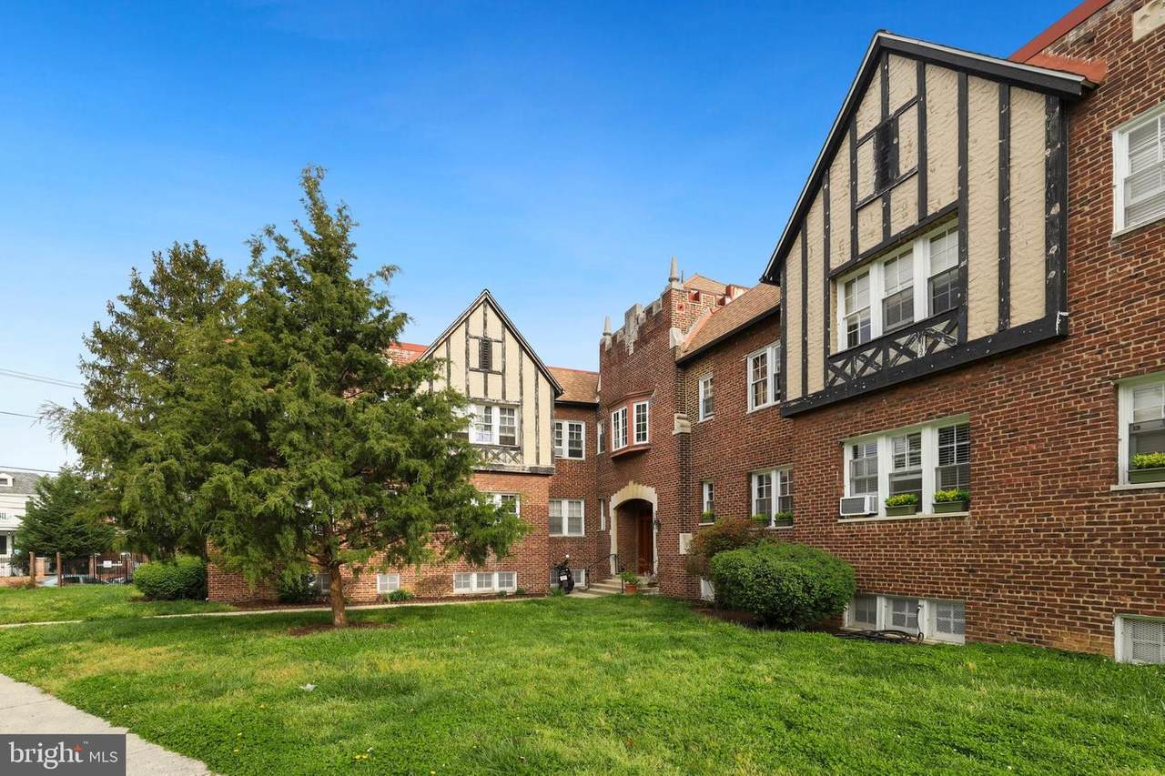 235 Emerson Street - Photo 1