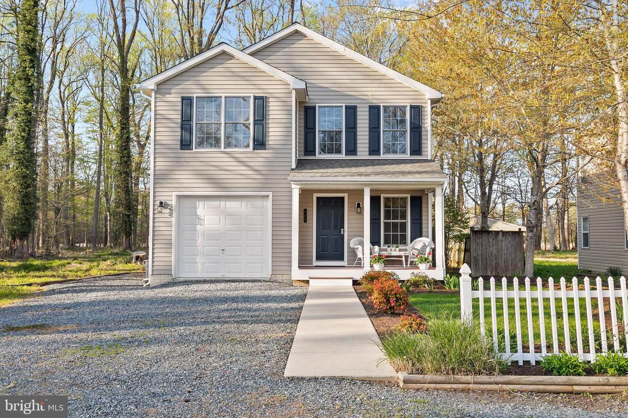 808 Cedar Avenue - Photo 1