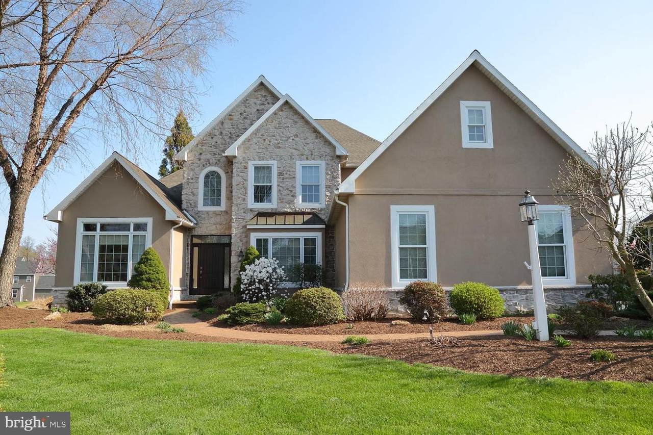 48 Ridgefield Drive - Photo 1