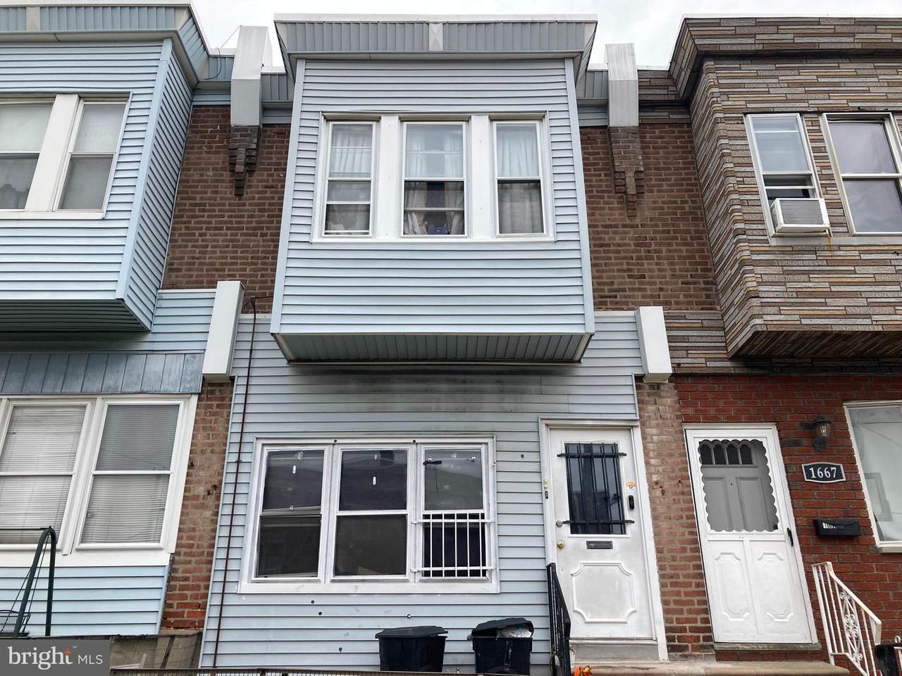 1665 Worrell Street - Photo 1