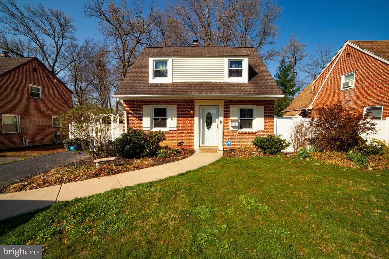 887 Quince Lane - Photo 1