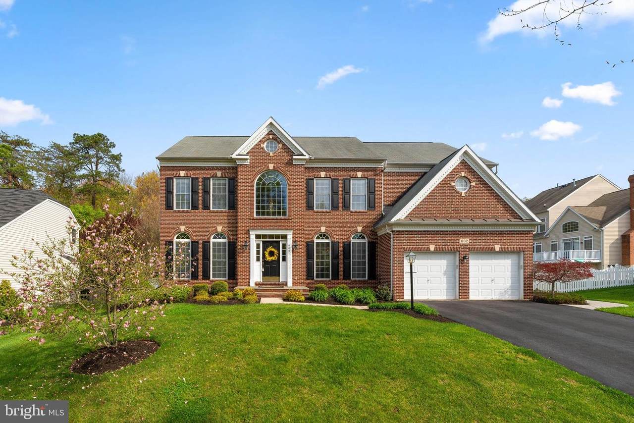 602 Pearl Point Court - Photo 1