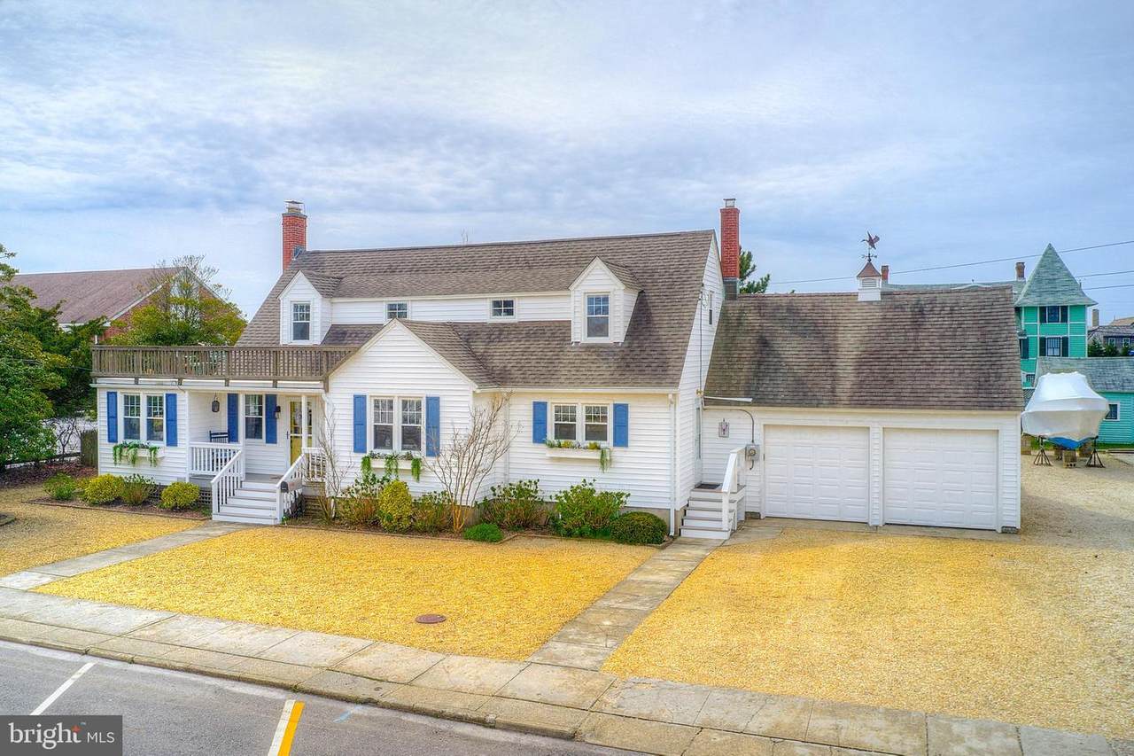 116 3RD Street - Photo 1