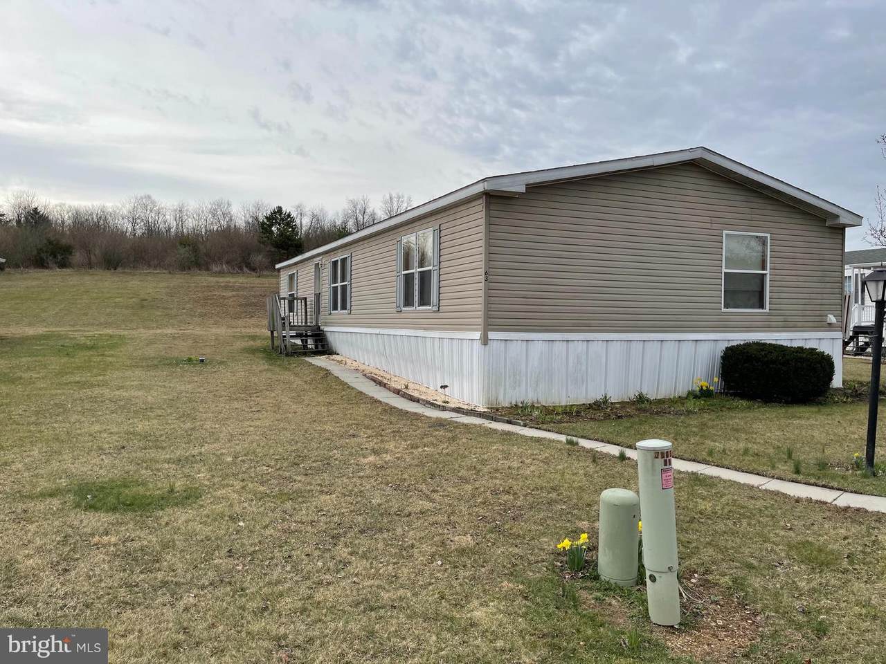 63 Meadowview Drive - Photo 1