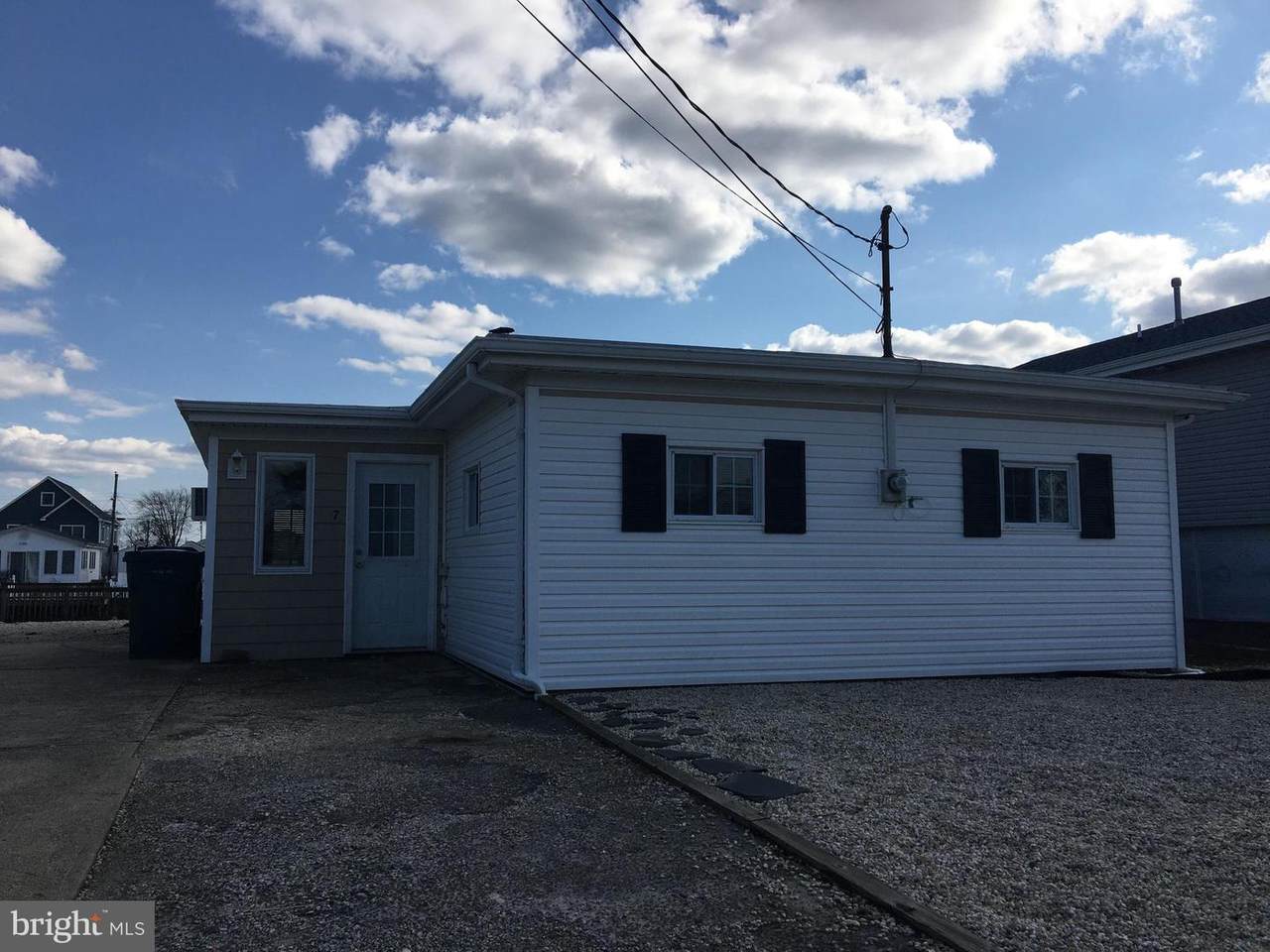 7 Lake Saint Clair Drive - Photo 1