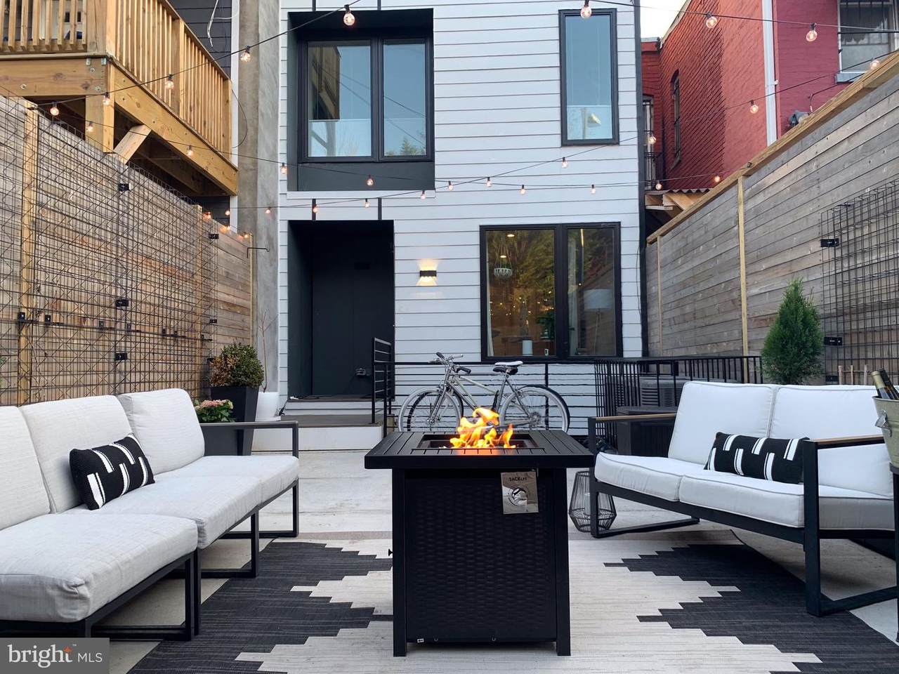 24 Florida Avenue - Photo 1