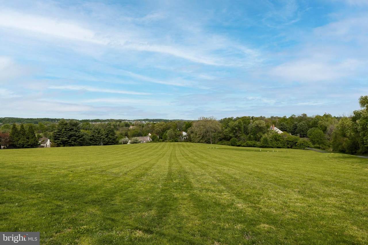 1173 Meetinghouse Road - Photo 1