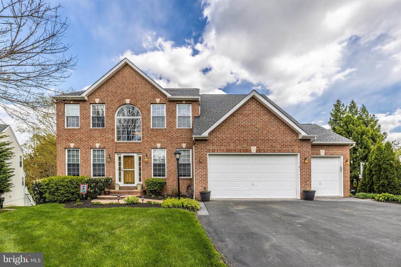 6953 Inverness Court - Photo 1