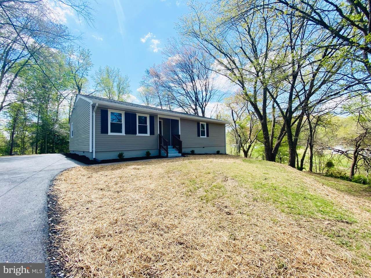 911 Walnut Drive - Photo 1