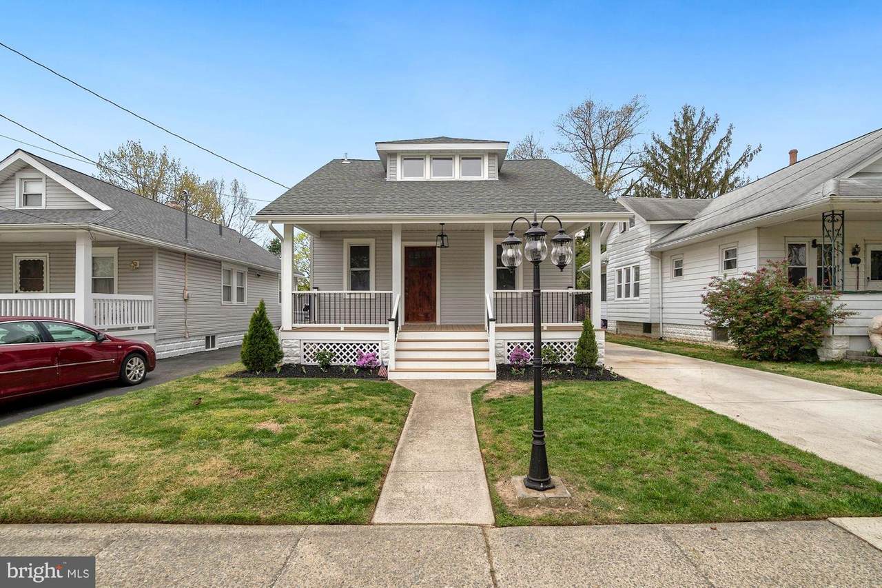 182 Reading Avenue - Photo 1