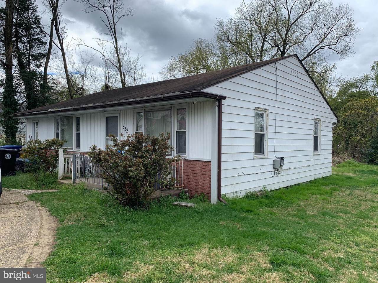 832 Forklanding Road - Photo 1