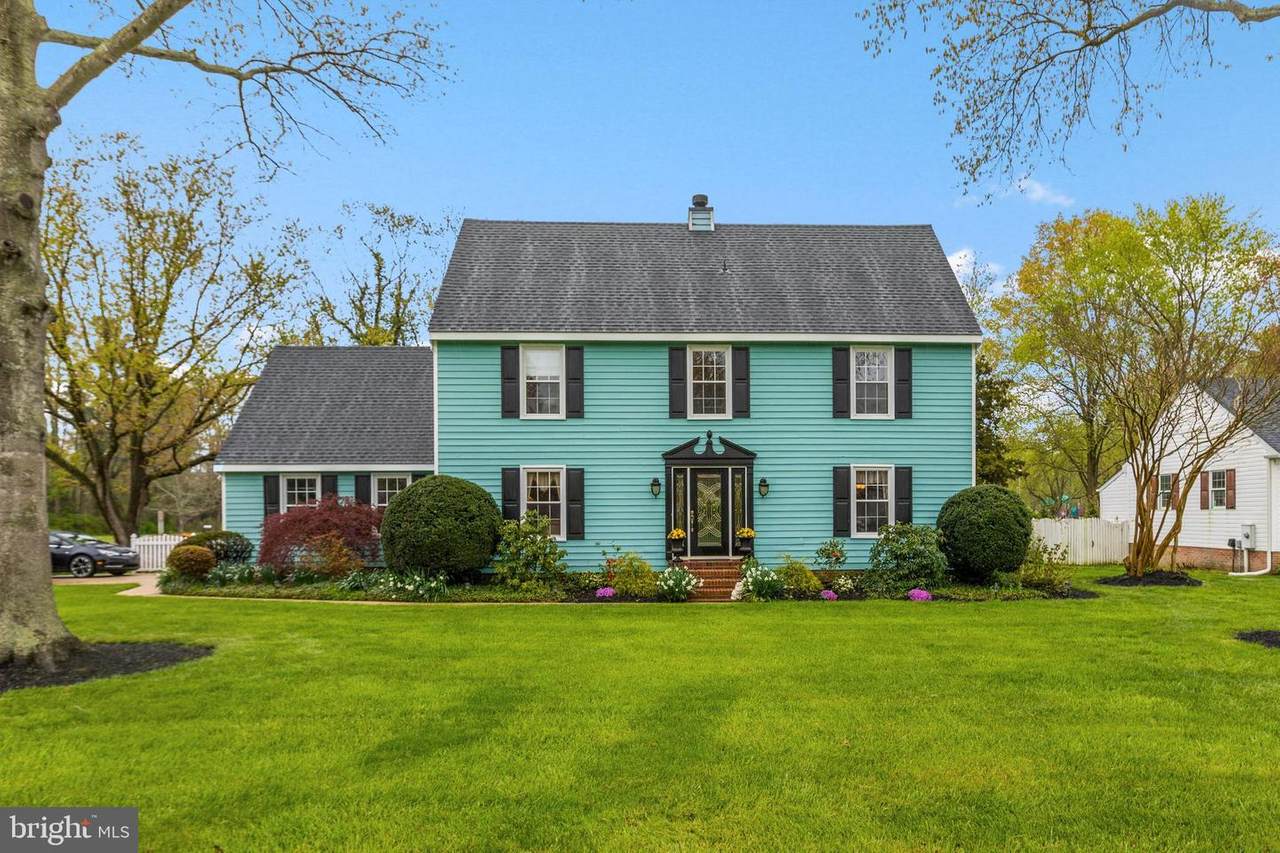 101 Kenwood Court - Photo 1