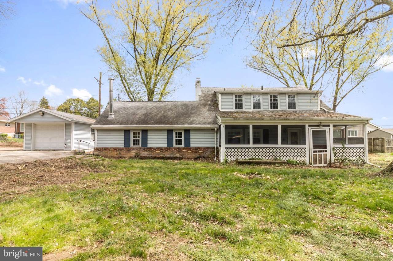 1001 Lincoln Avenue - Photo 1