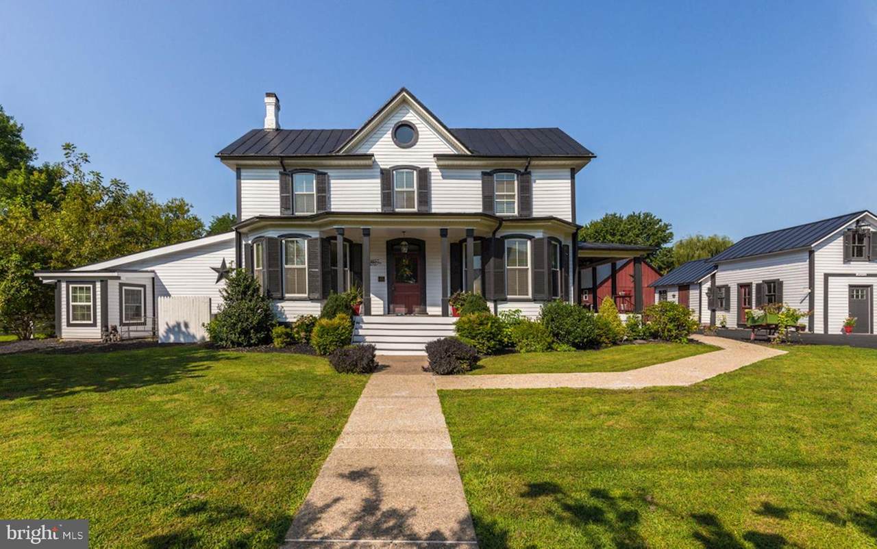 20857 Ashburn Road - Photo 1