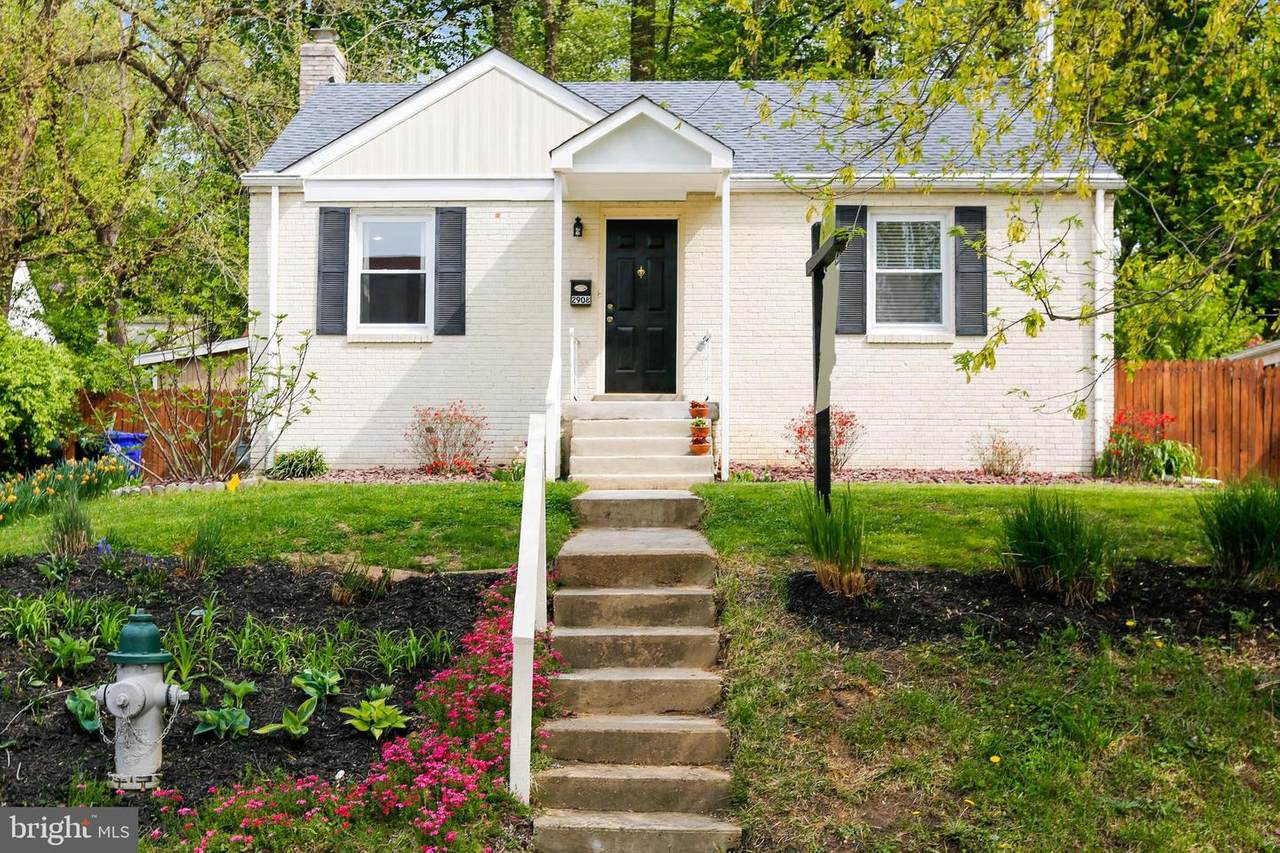 2908 Parker Avenue - Photo 1