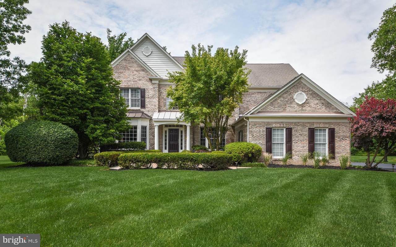 124 Clover Road - Photo 1