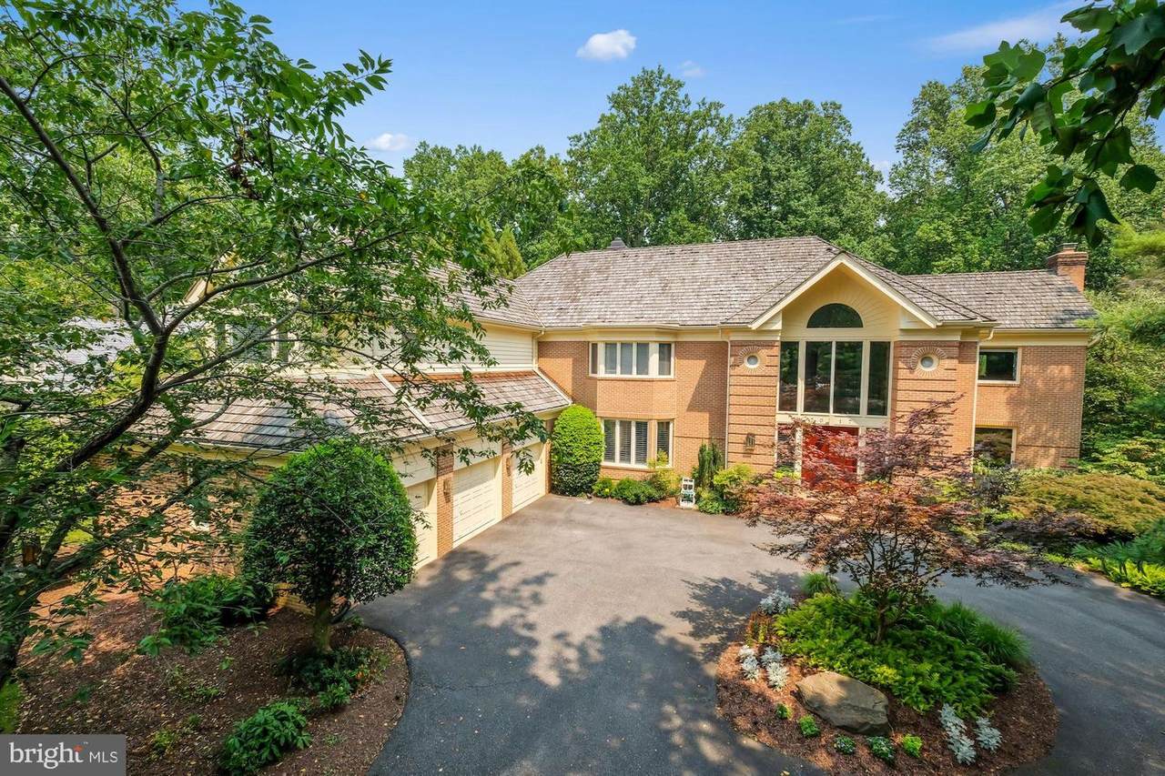 7017 Mountain Gate Drive - Photo 1