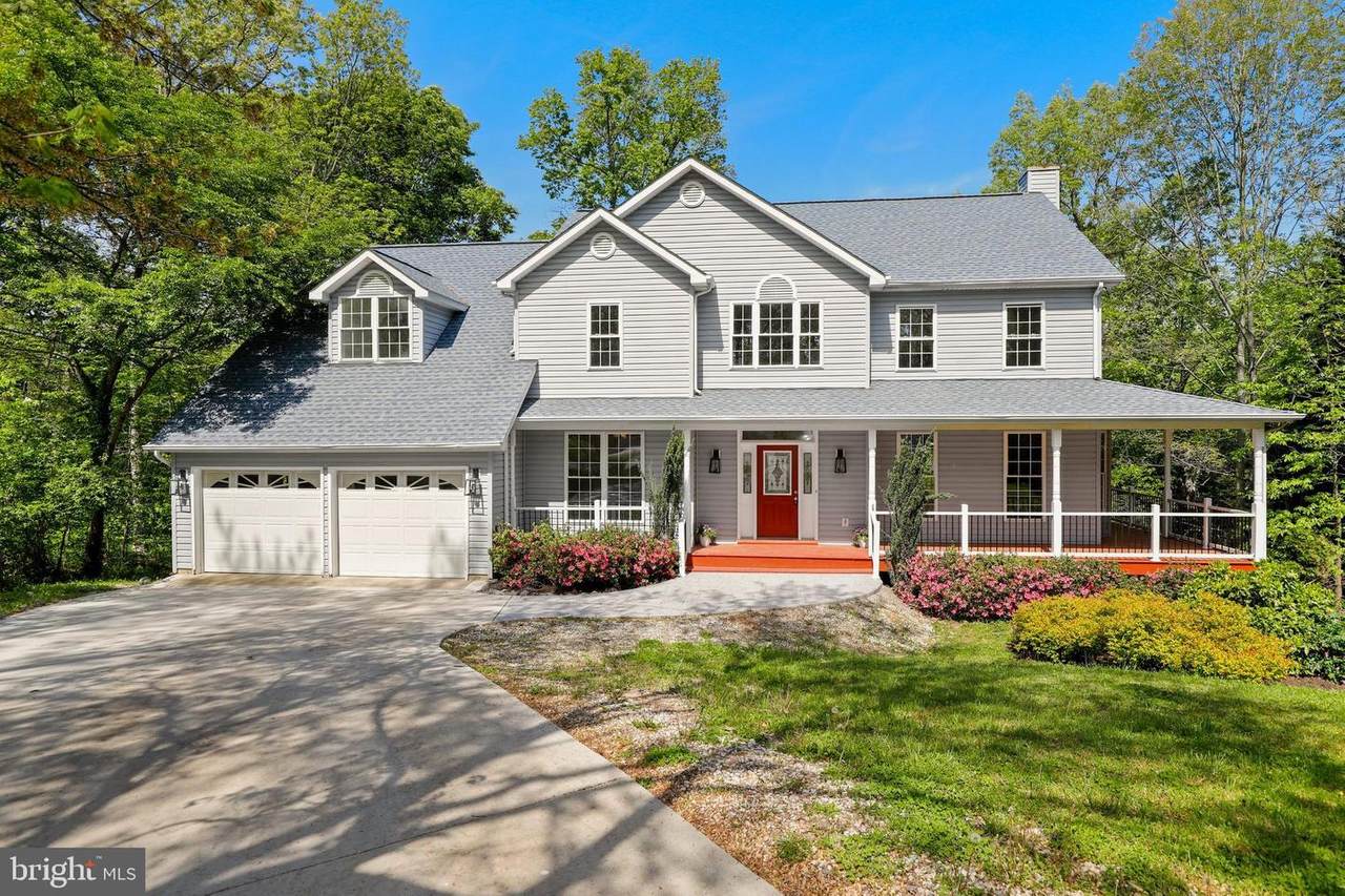 527 Fagan Drive - Photo 1