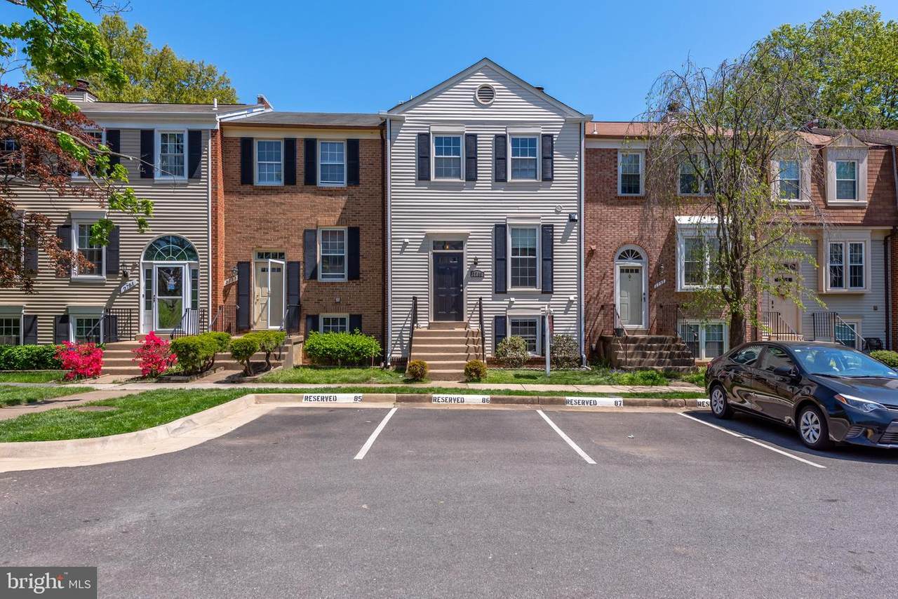 2755 Stone Hollow Drive - Photo 1