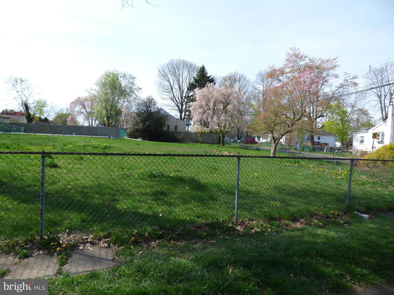 504 Neshaminy Road - Photo 1