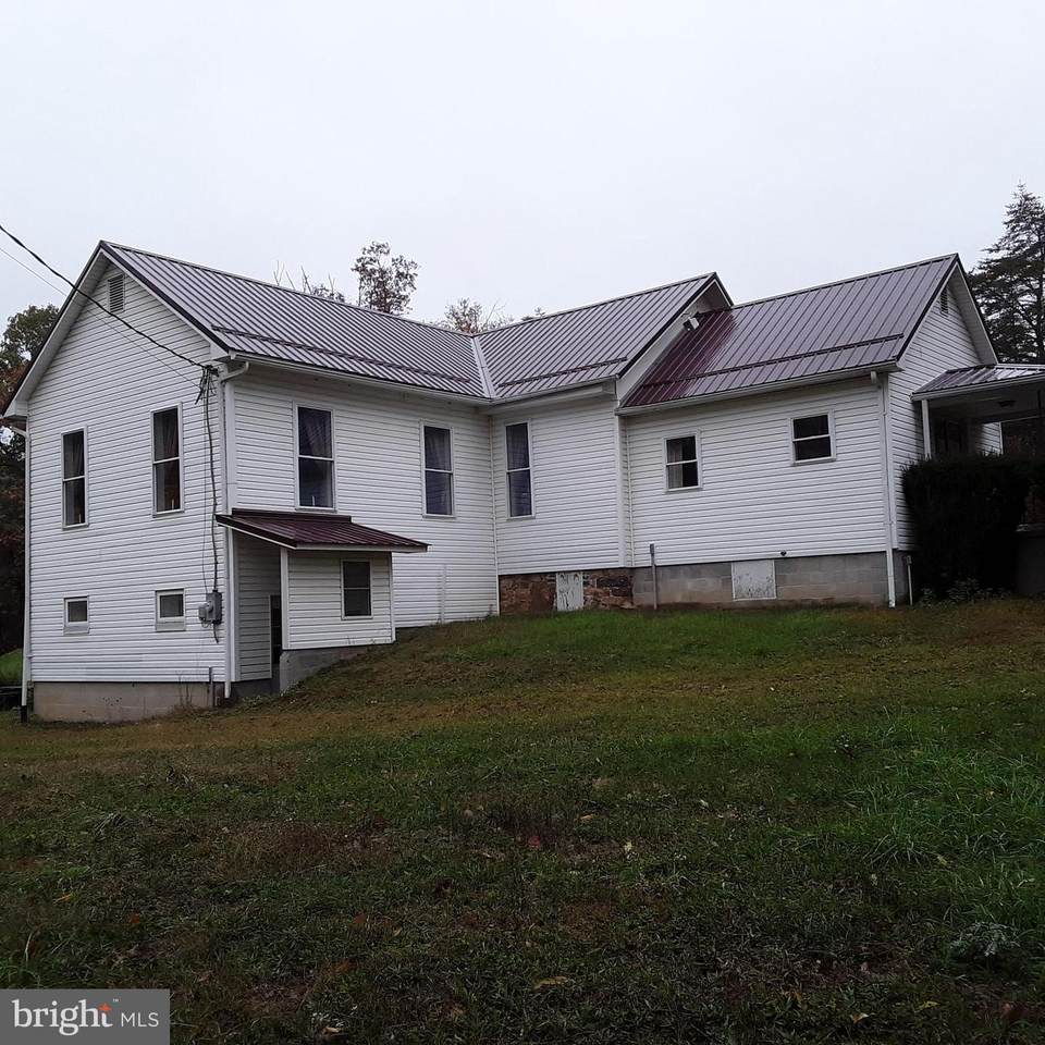 22302 Waterfall Rd - Photo 1