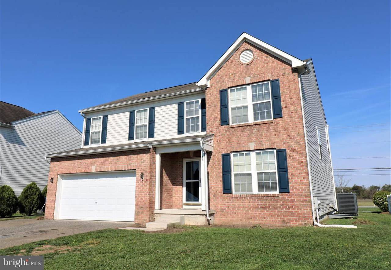 48 Dewitt Circle - Photo 1