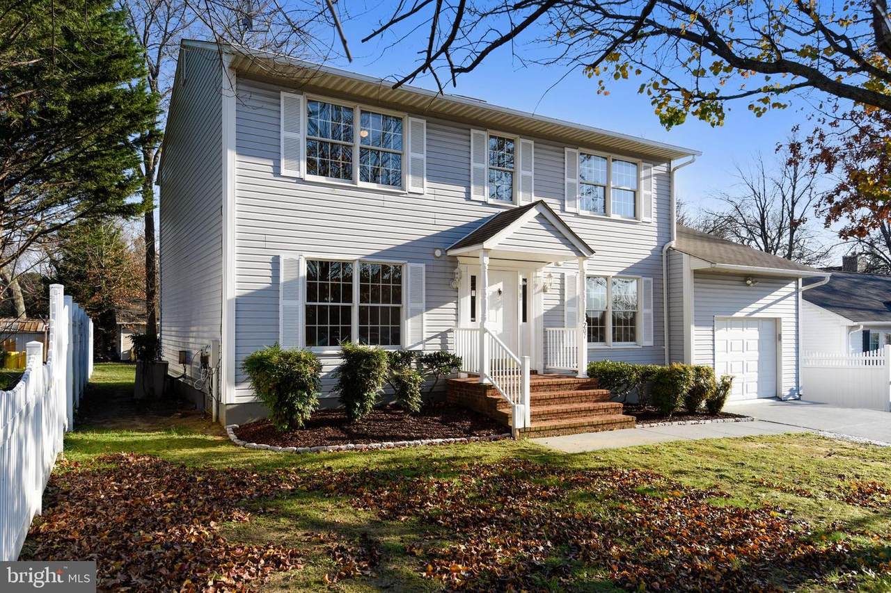 207 Legion Avenue - Photo 1