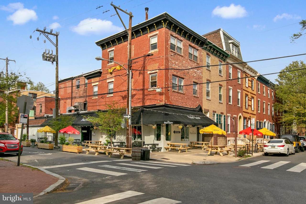 2047 Green Street - Photo 1