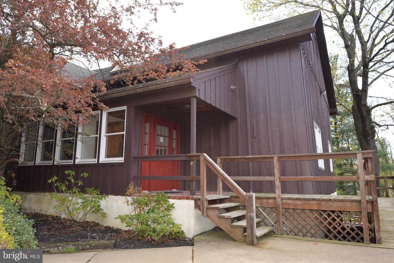 140 Butler Avenue - Photo 1