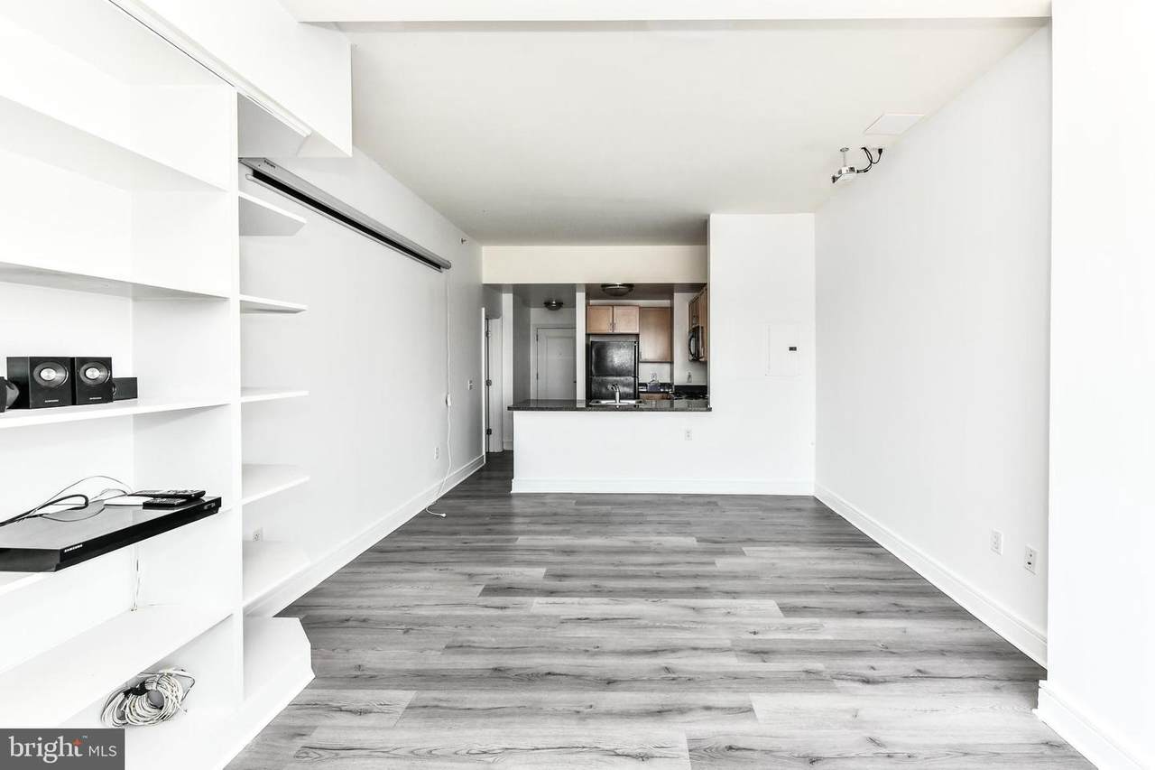 800 4TH Street - Photo 1