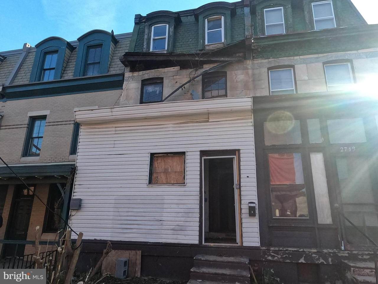 2715 11TH - Photo 1