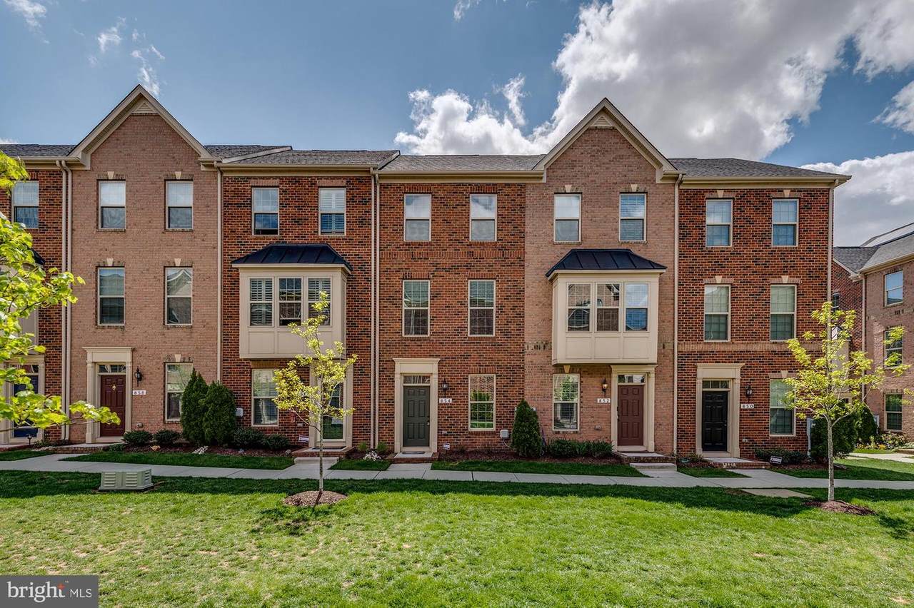 854 Macon Street - Photo 1
