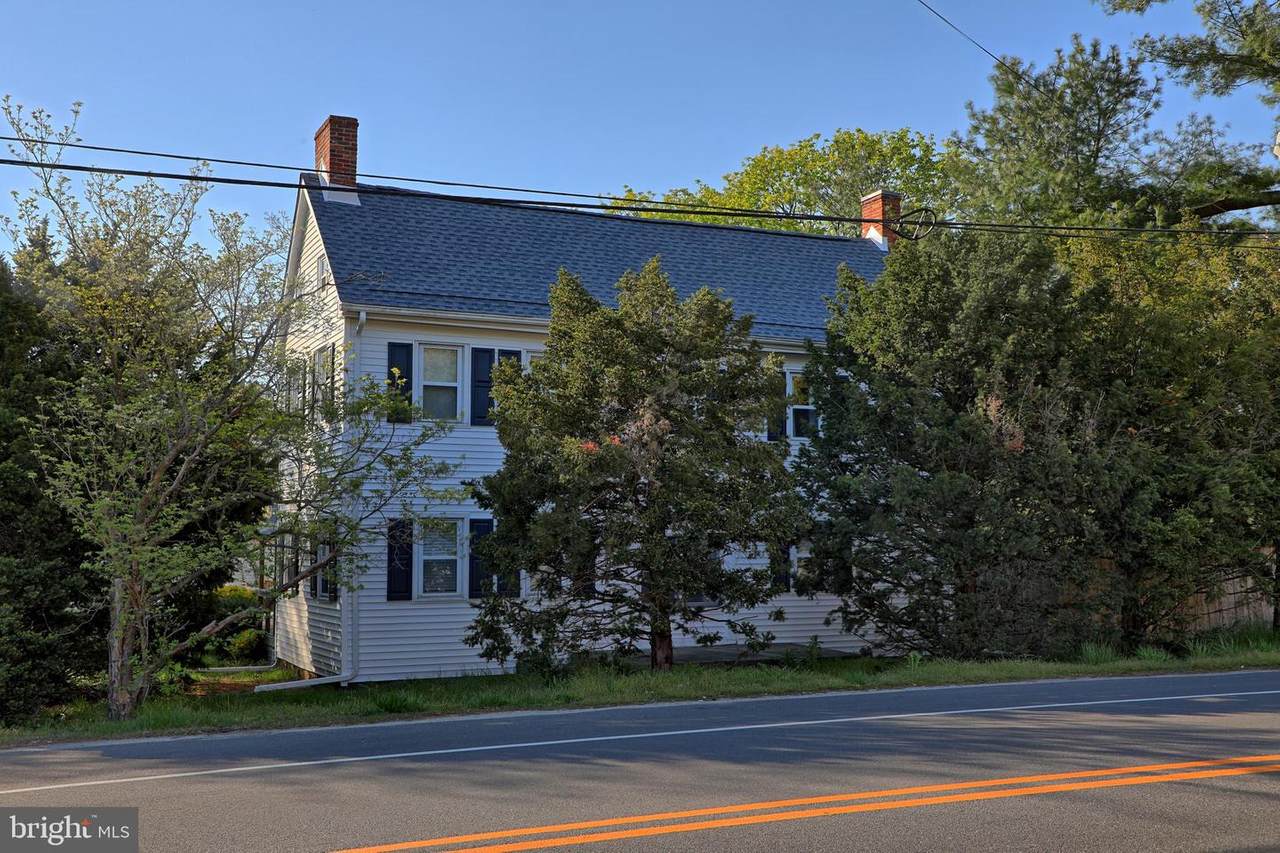 10057 Middleford Road - Photo 1