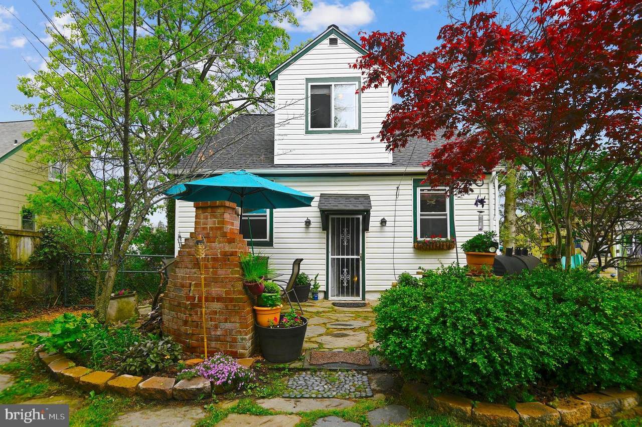 7505 Park Drive - Photo 1