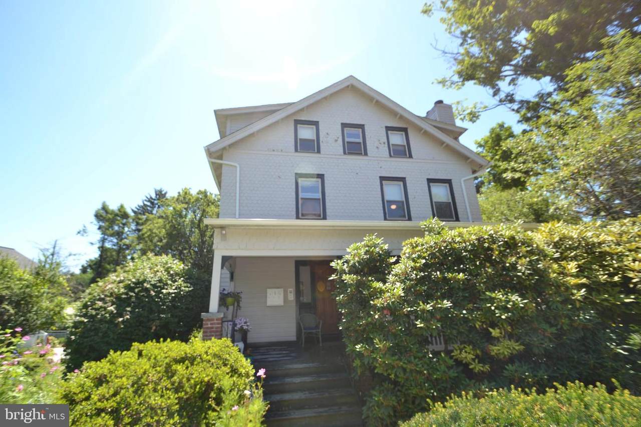 606 Kromer Avenue - Photo 1
