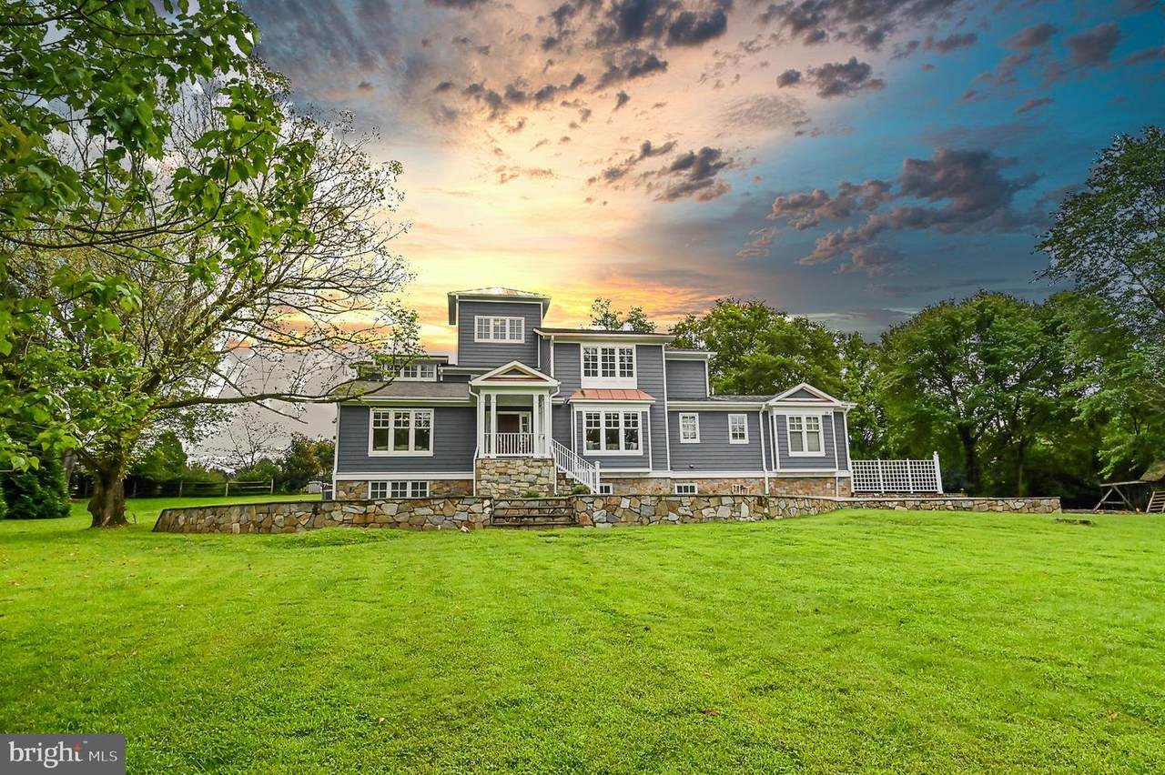 735 Seneca Road - Photo 1