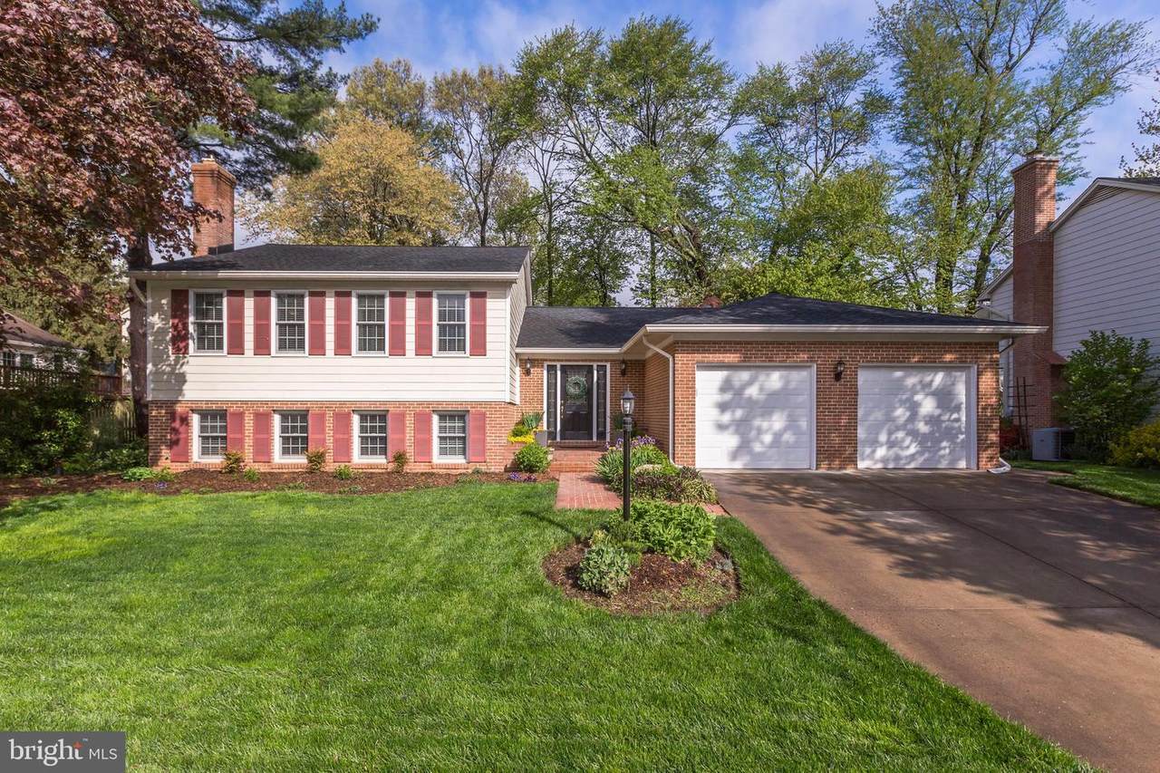 4616 Demby Drive - Photo 1