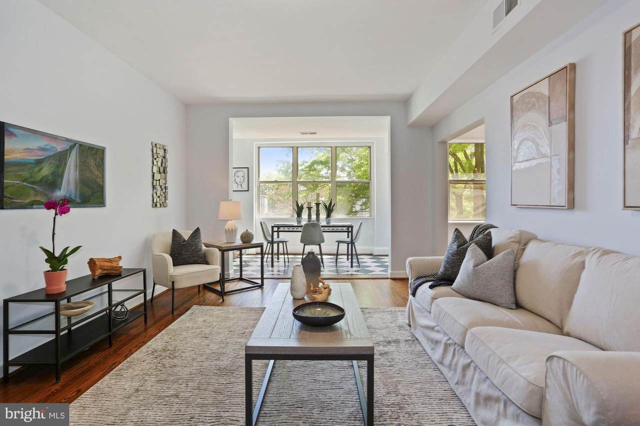 1615 Kenyon Street - Photo 1
