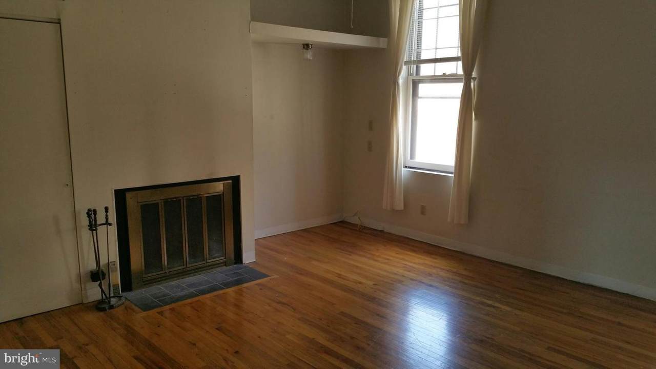932 Pine Street - Photo 1
