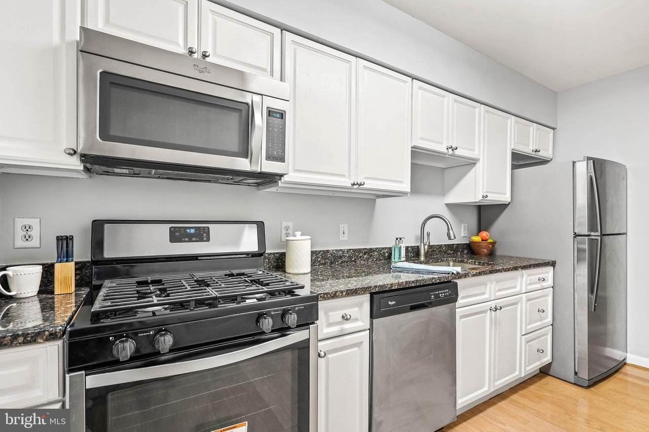2702 Dartmouth Road - Photo 1
