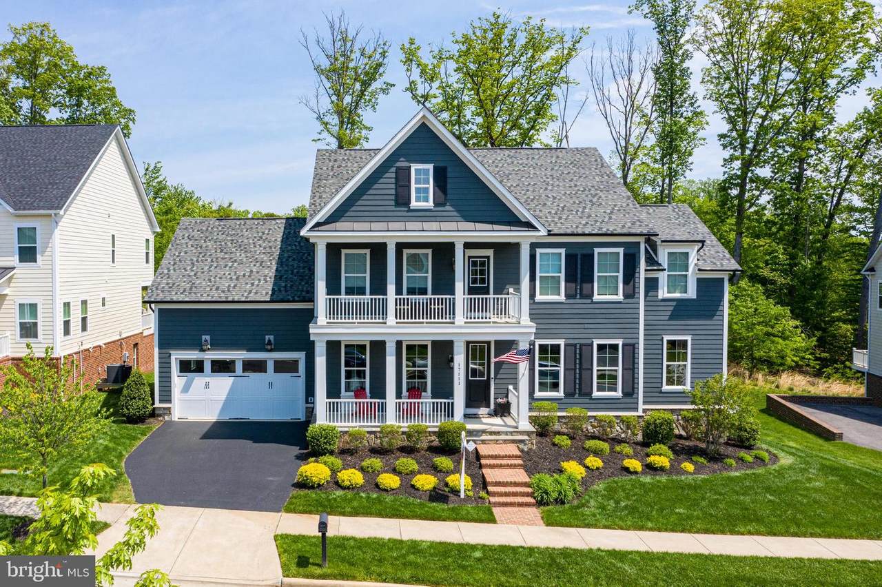 17111 Belle Isle Drive - Photo 1