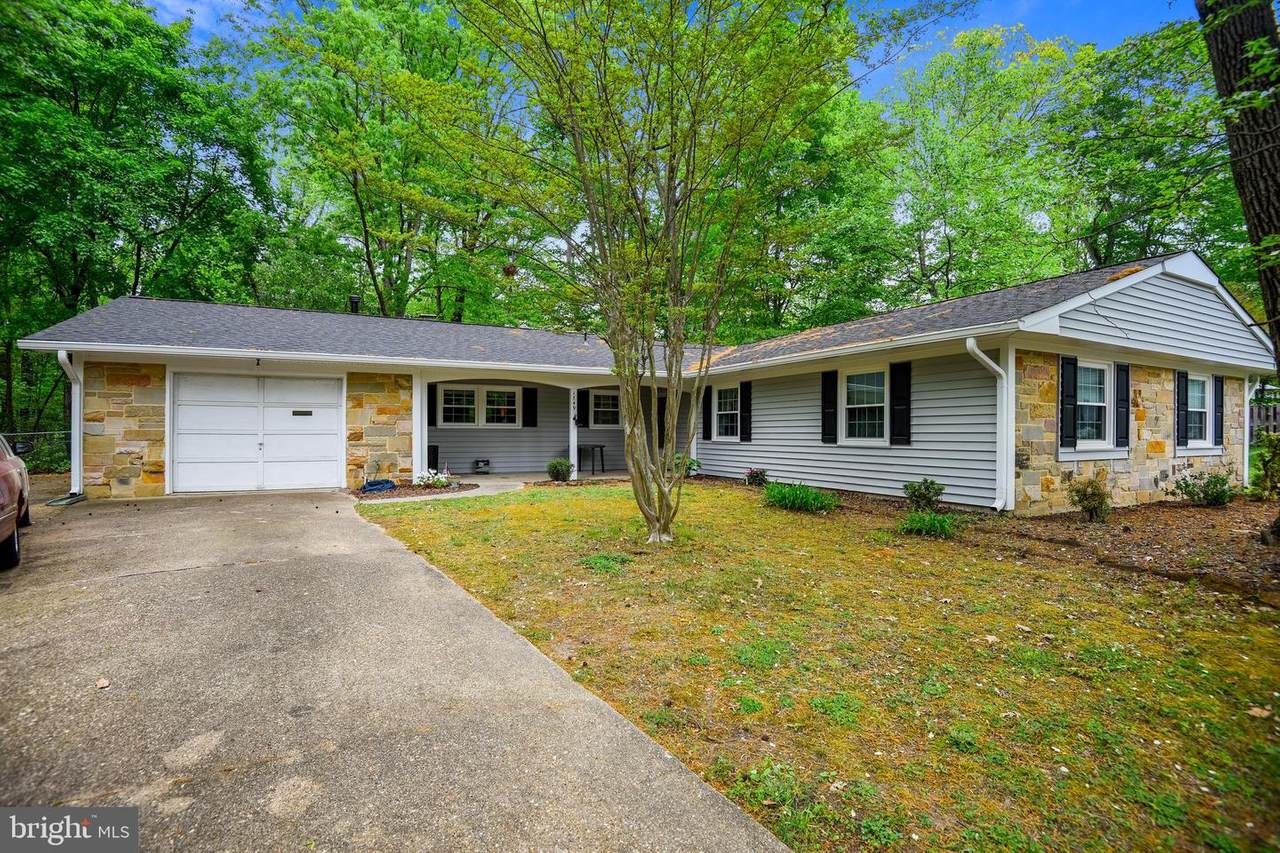 1749 Ullswater Place - Photo 1