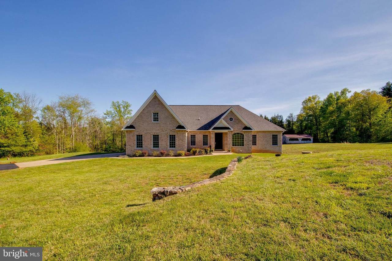 9495 Caelan Way - Photo 1