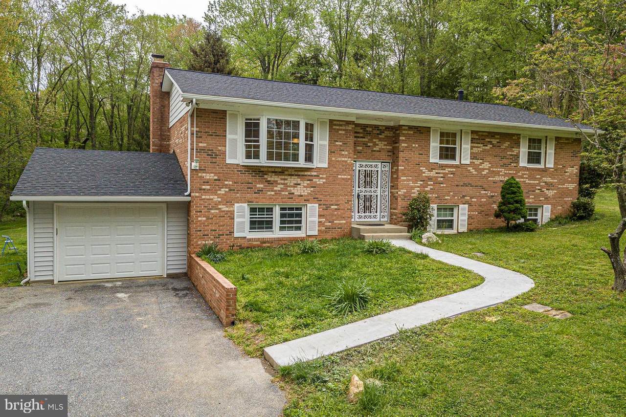 3205 Rosemary Lane - Photo 1