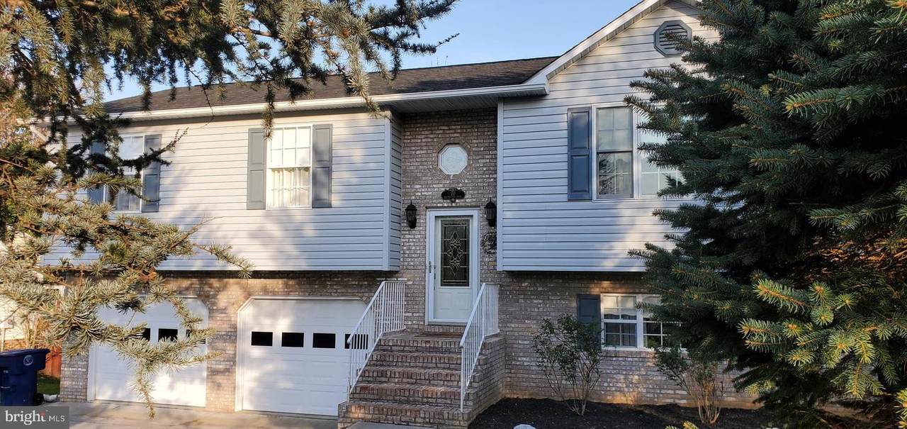 70 Westminster Drive - Photo 1