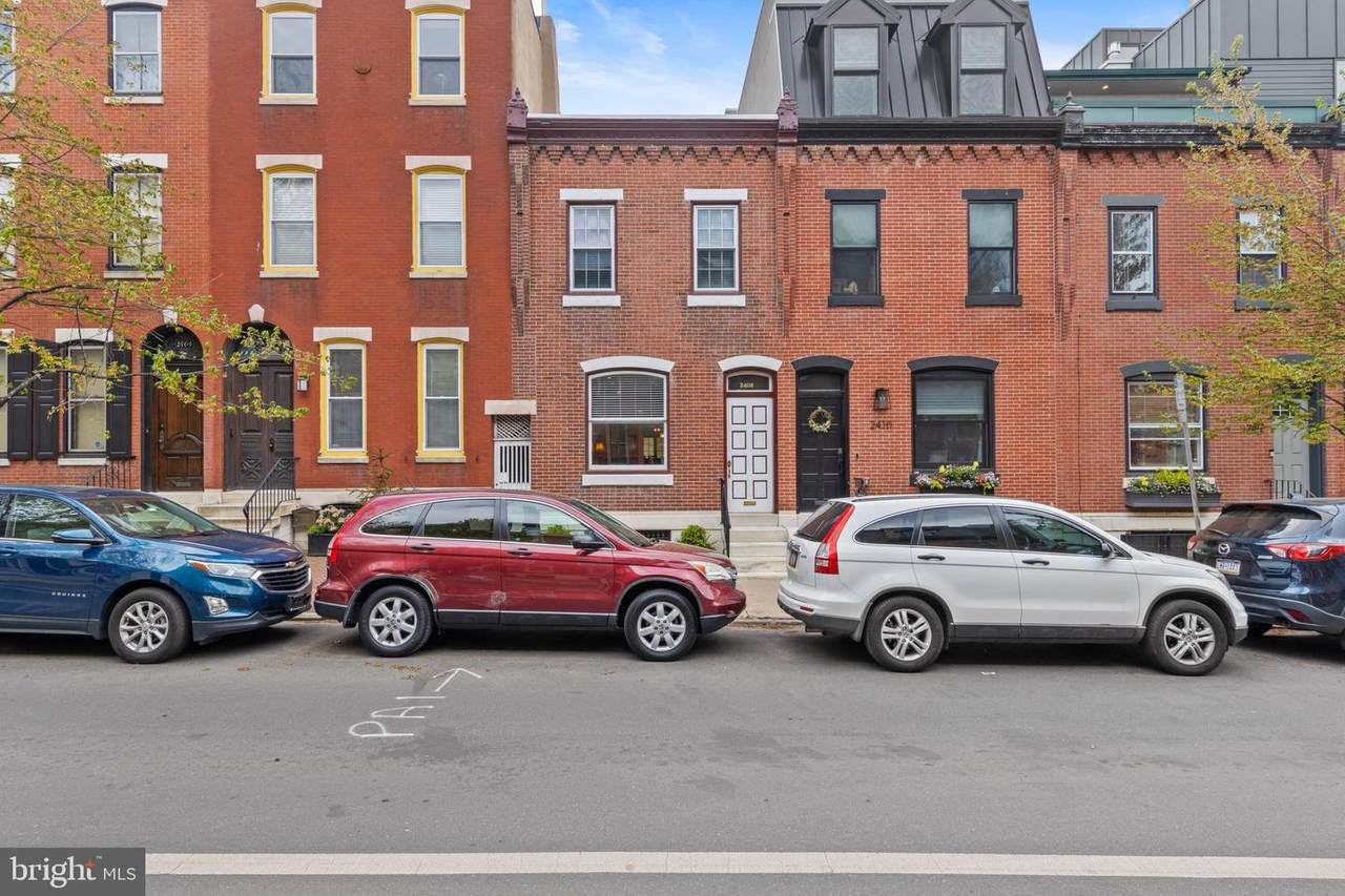 2408 Lombard Street - Photo 1