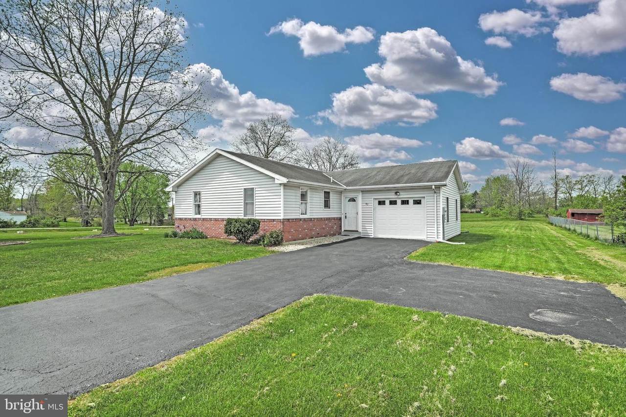 97 Schofield Drive - Photo 1