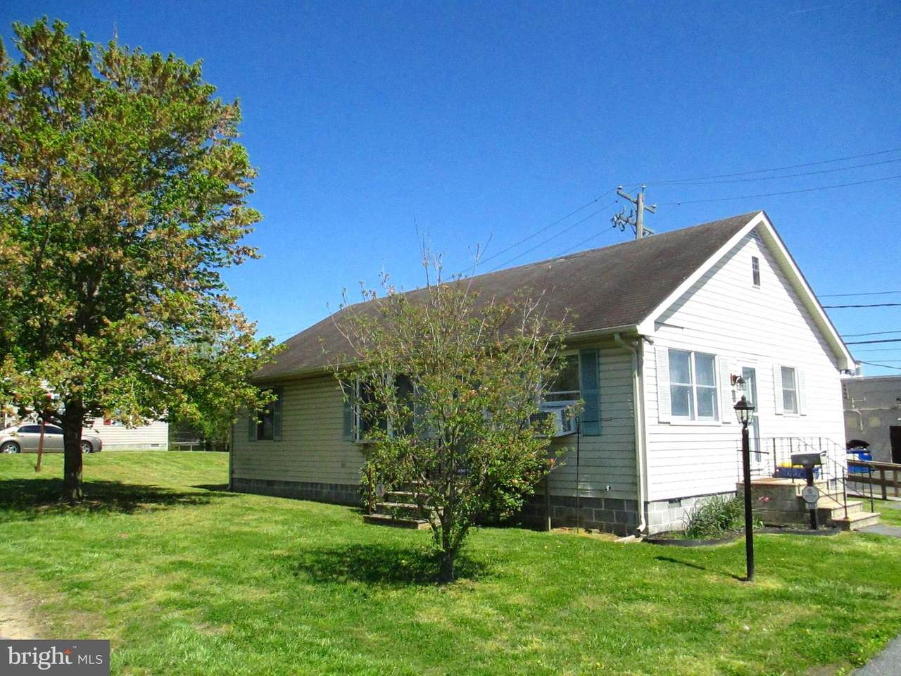 220 2ND Street - Photo 1